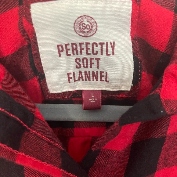 SO Black and Red Plaid Flannel Button Down - Picture 5 of 8